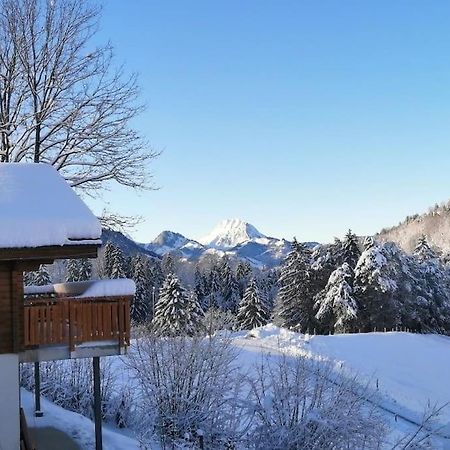 Confortable Chalet Avec Magnifique Vue En Gruyere. Charmey Bagian luar foto
